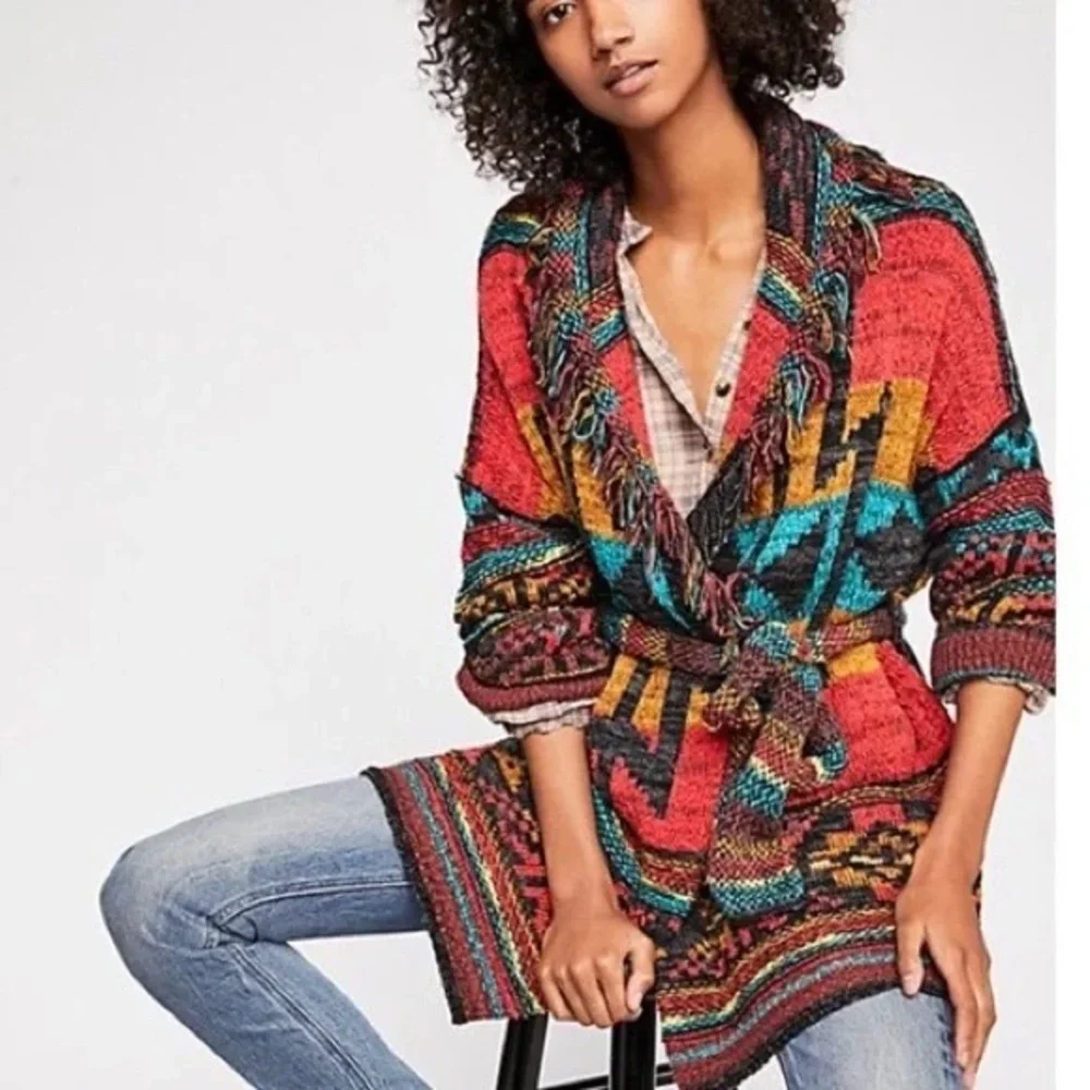 FREE PEOPLE Wild Wild West Cardigan Sweater Sz XS S M Knit Lolli
Coachella Aztec - Picture 4 of 16